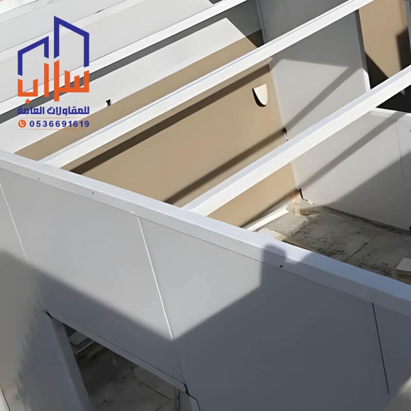 بناء ملاحق ساندوتش بانل