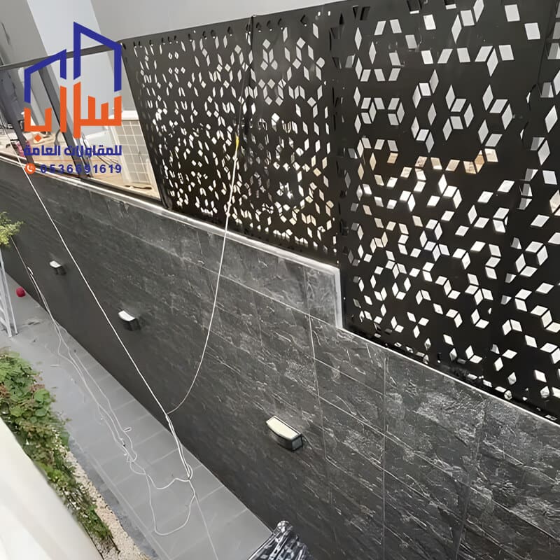 تركيب سواتر احواش قص ليزر من مؤسسة مظلات وسواتر سراب